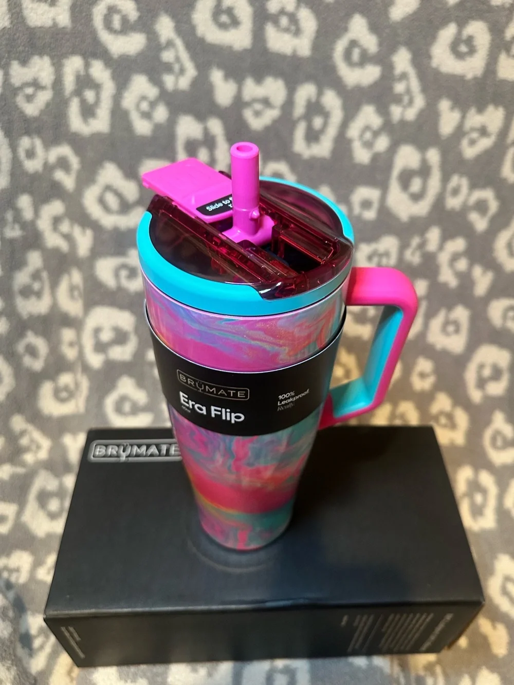 BrüMate Era Flip 40oz Travel Mug  Limited Edition Rainbow 🌈 Swirl😍😍New 🌈 - Picture 9 of 17